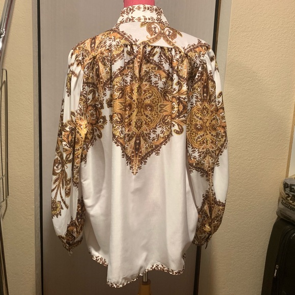 Oversize button up shirt size L - Picture 9 of 14